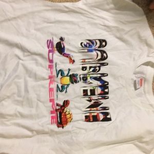 Supreme t shirt